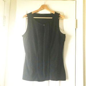 white house black market black shell small pleats